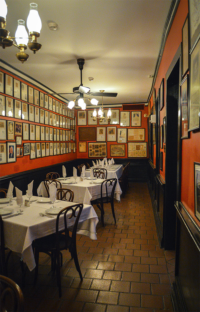 Dungeon Dining Room Antoine's Restaurant New Orleans
